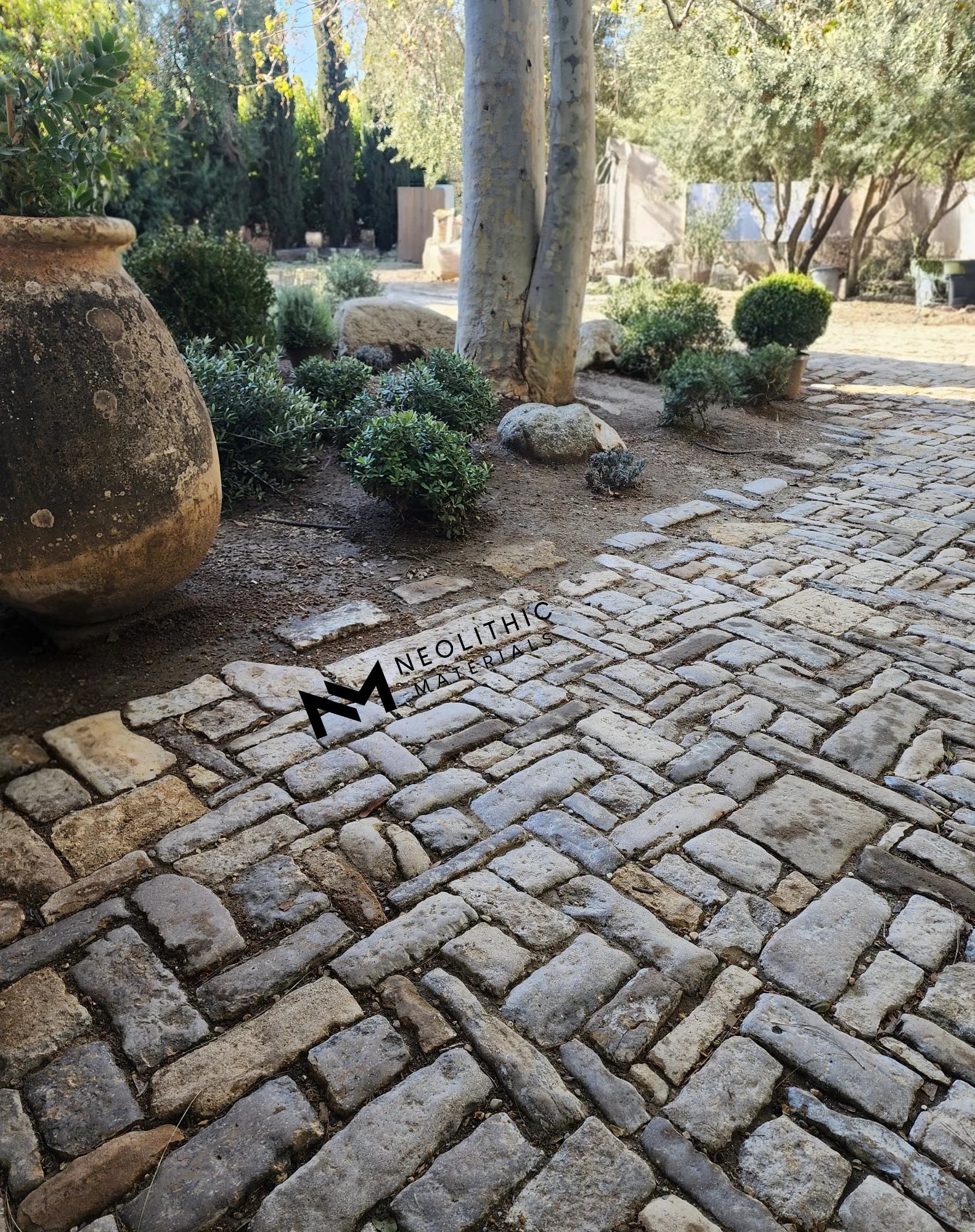 Antique French Stable Pavers thumbnail 9