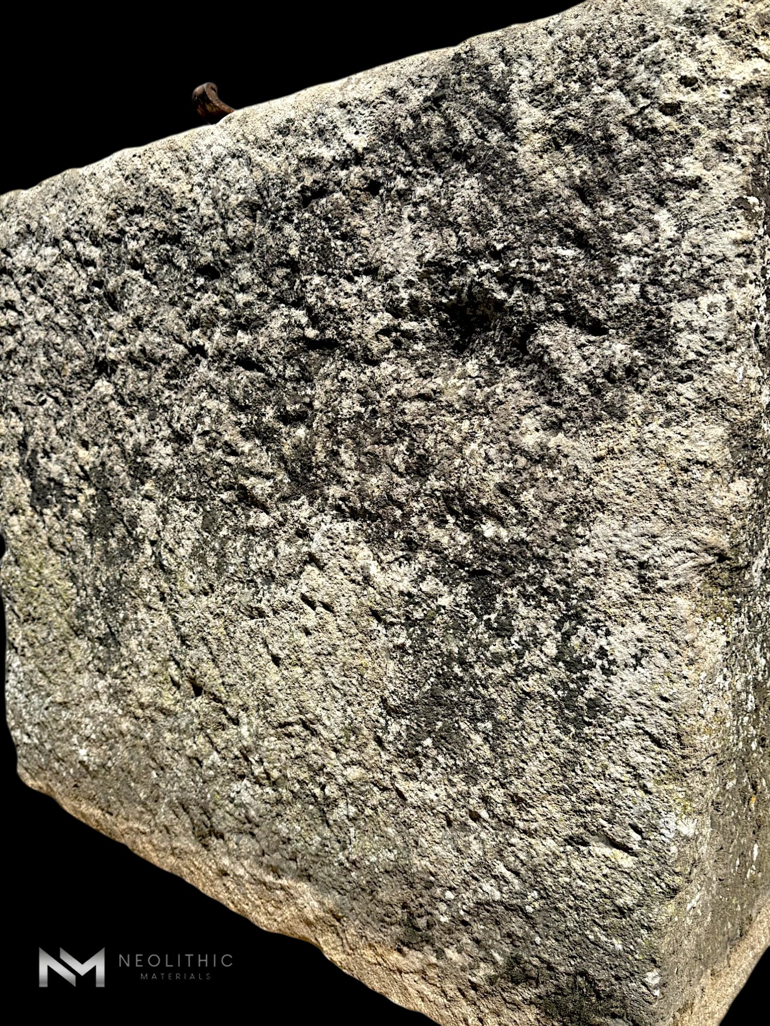 Antique French Limestone Well thumbnail 15