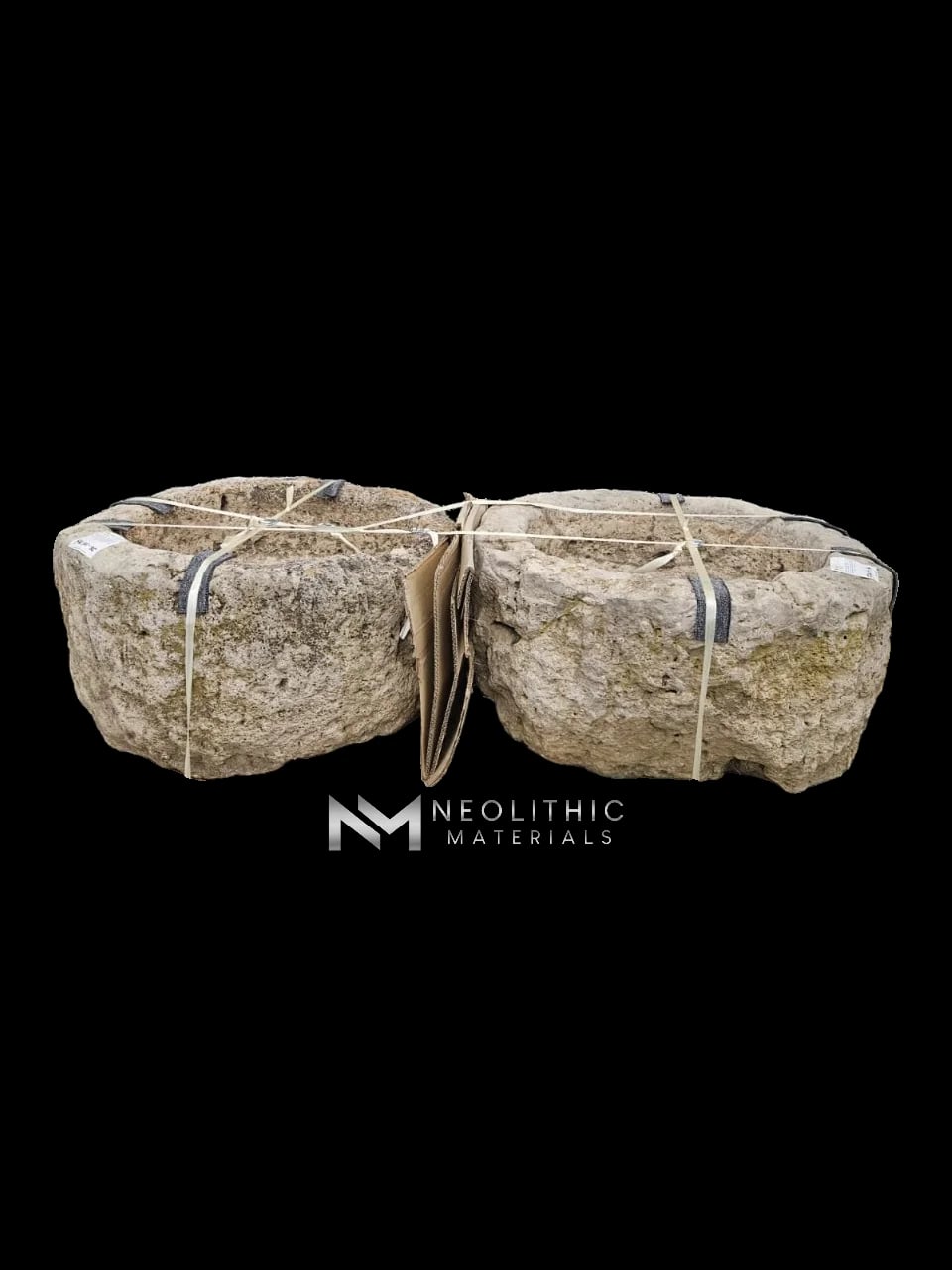 French Antique Round Limestone Trough thumbnail 4
